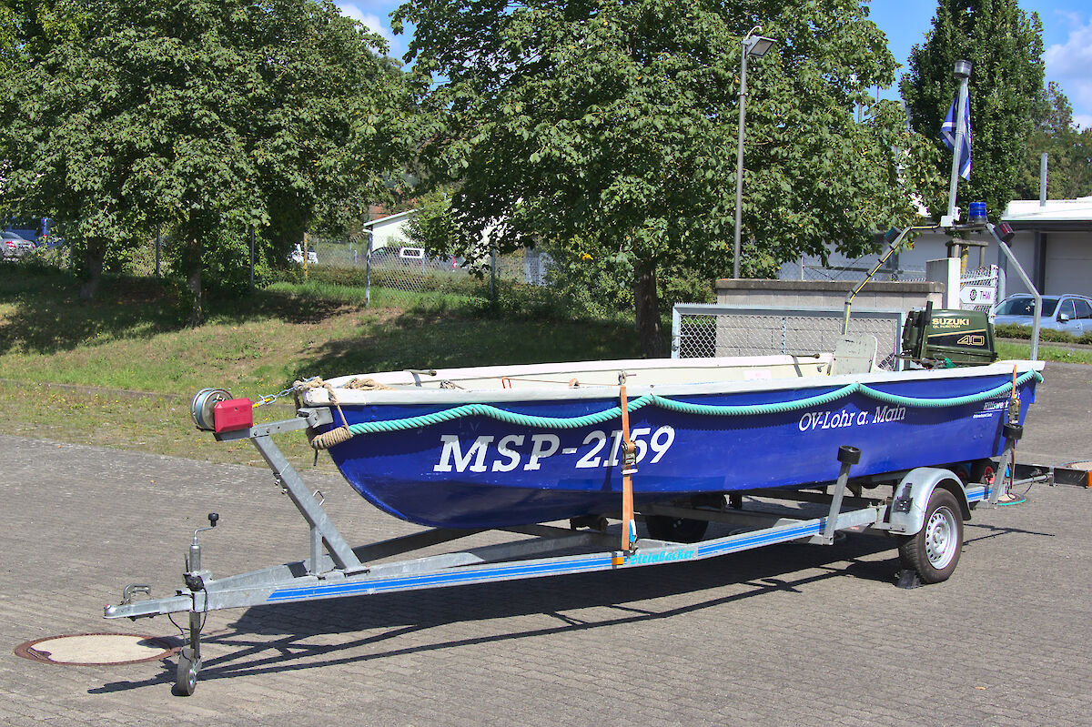 Mehrzweckboot