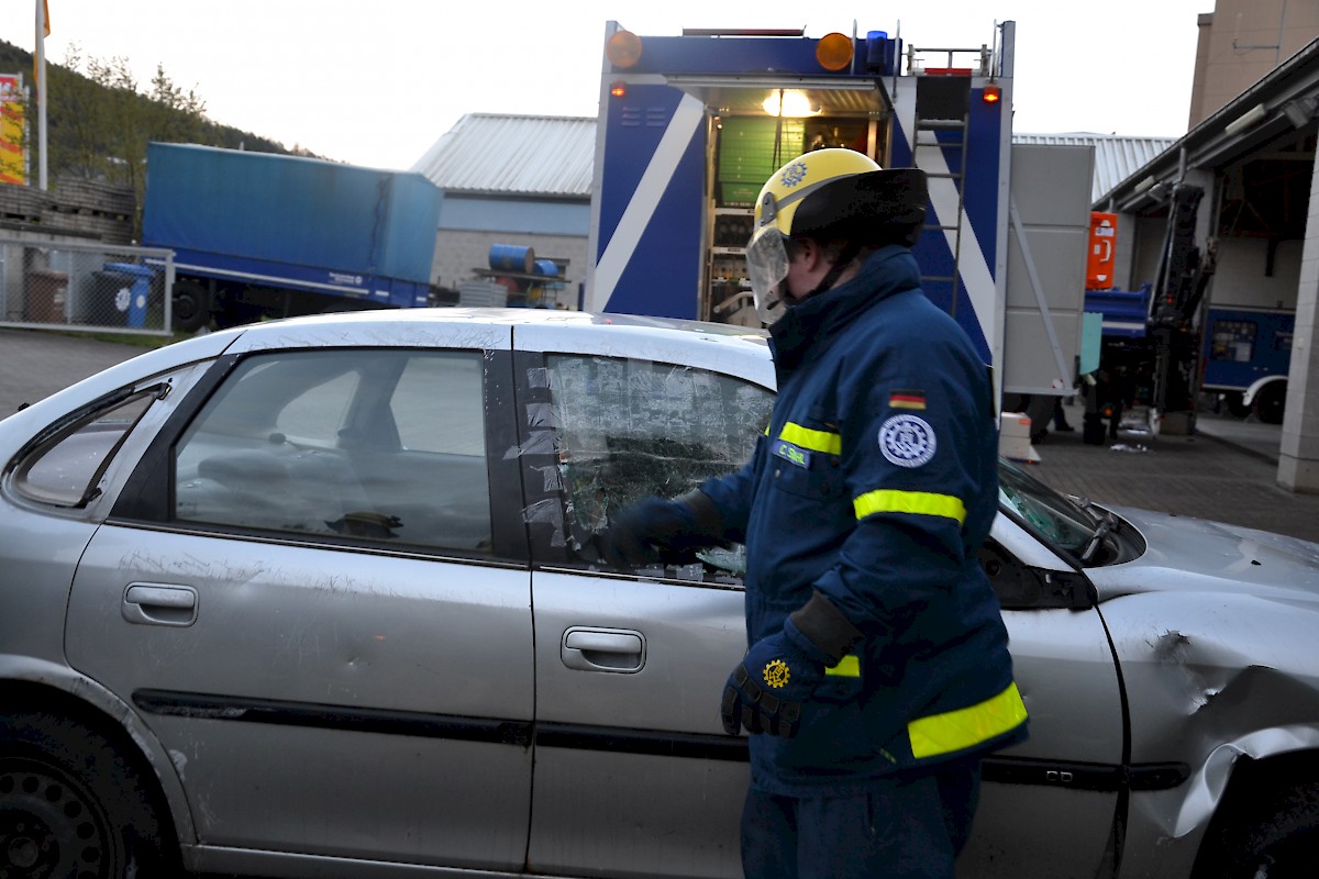 Ausbildung Technische Hilfe auf Verkehrswegen