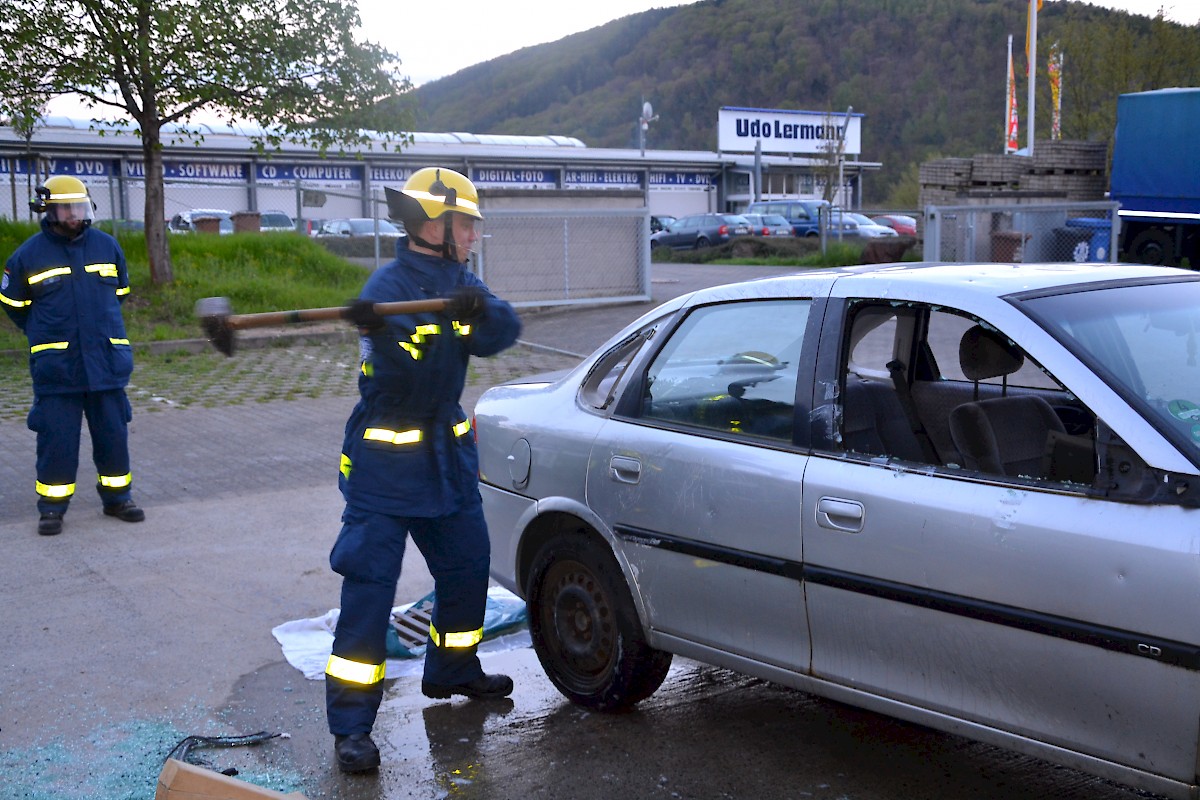 Ausbildung Technische Hilfe auf Verkehrswegen