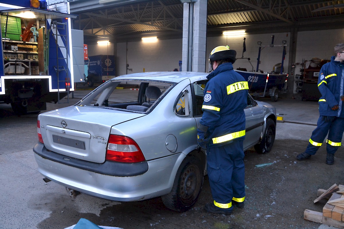 Ausbildung Technische Hilfe auf Verkehrswegen