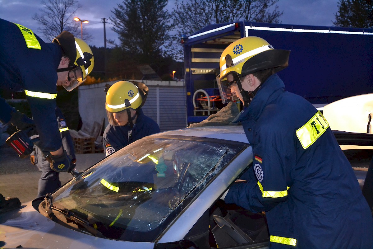 Ausbildung Technische Hilfe auf Verkehrswegen