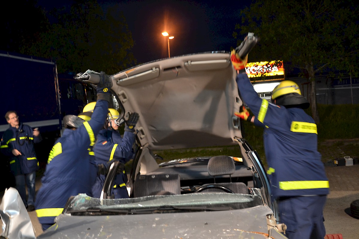 Ausbildung Technische Hilfe auf Verkehrswegen