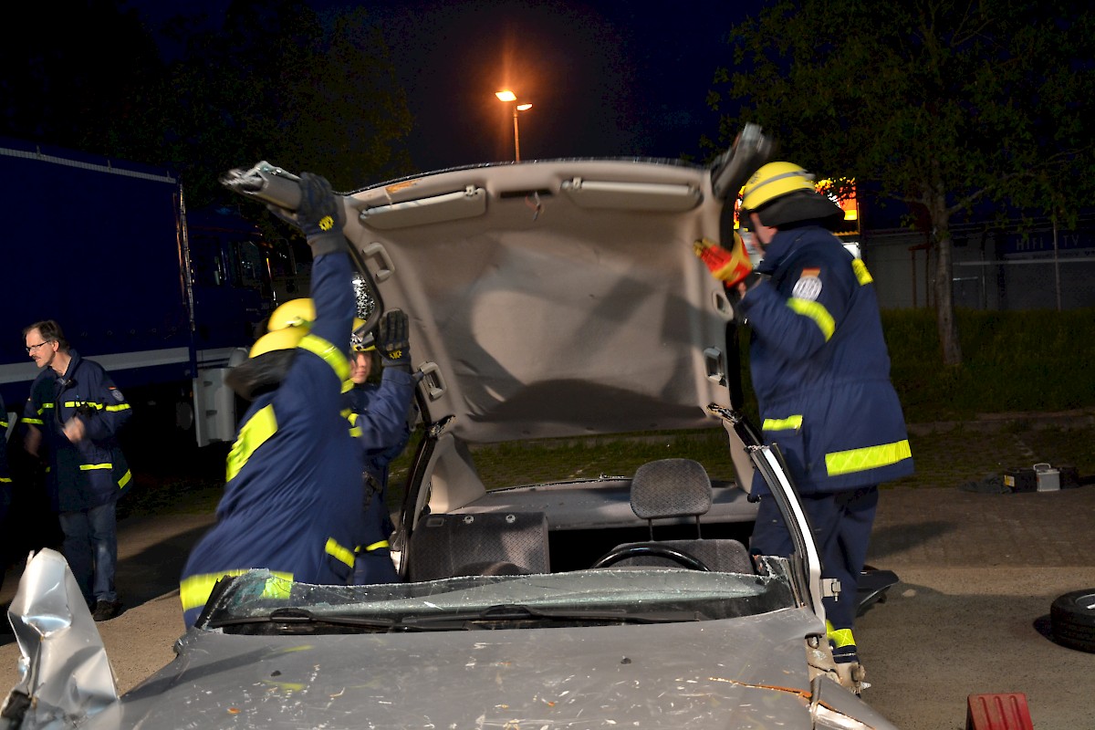 Ausbildung Technische Hilfe auf Verkehrswegen