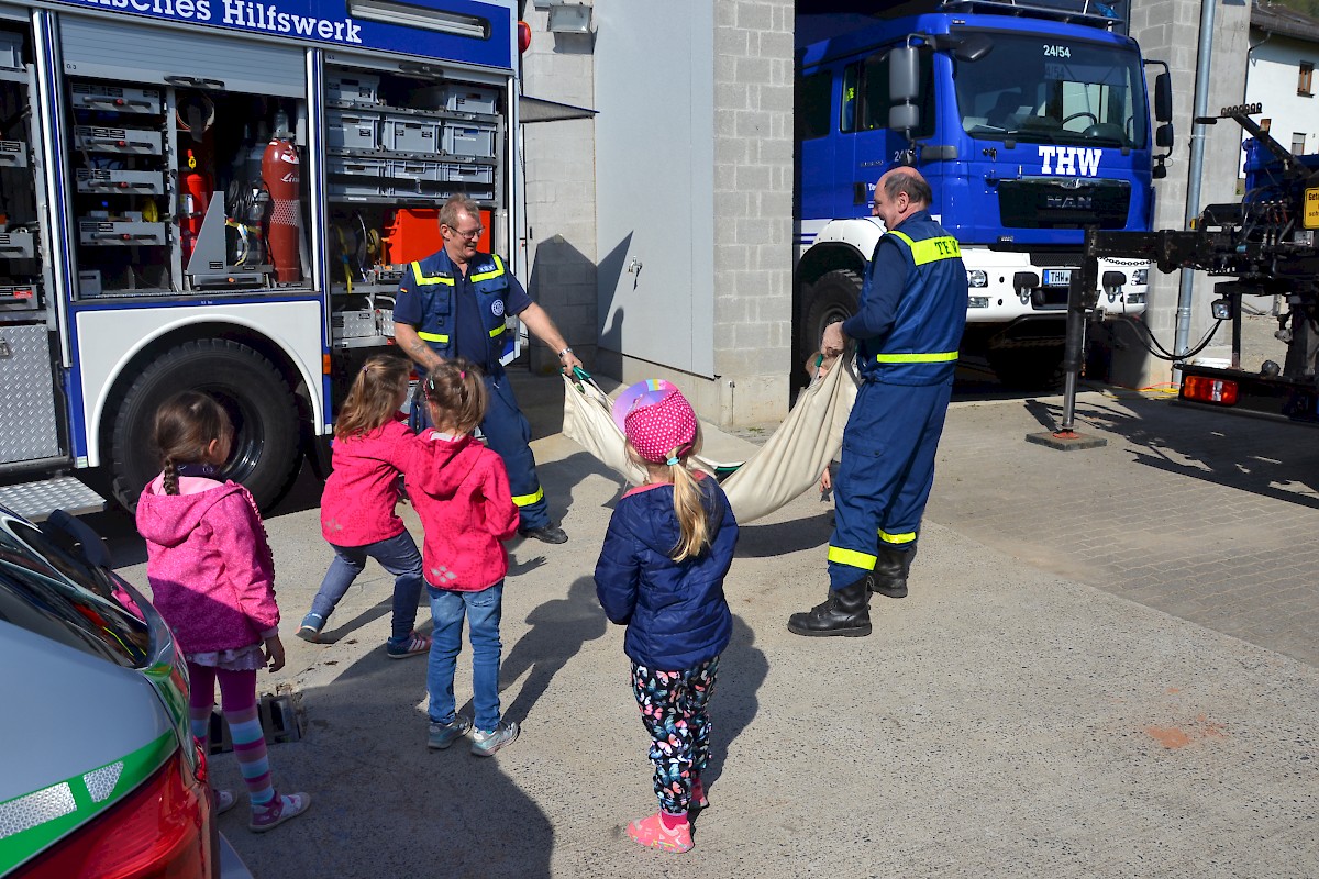 Brückentag ist Blaulichttag im THW Lohr