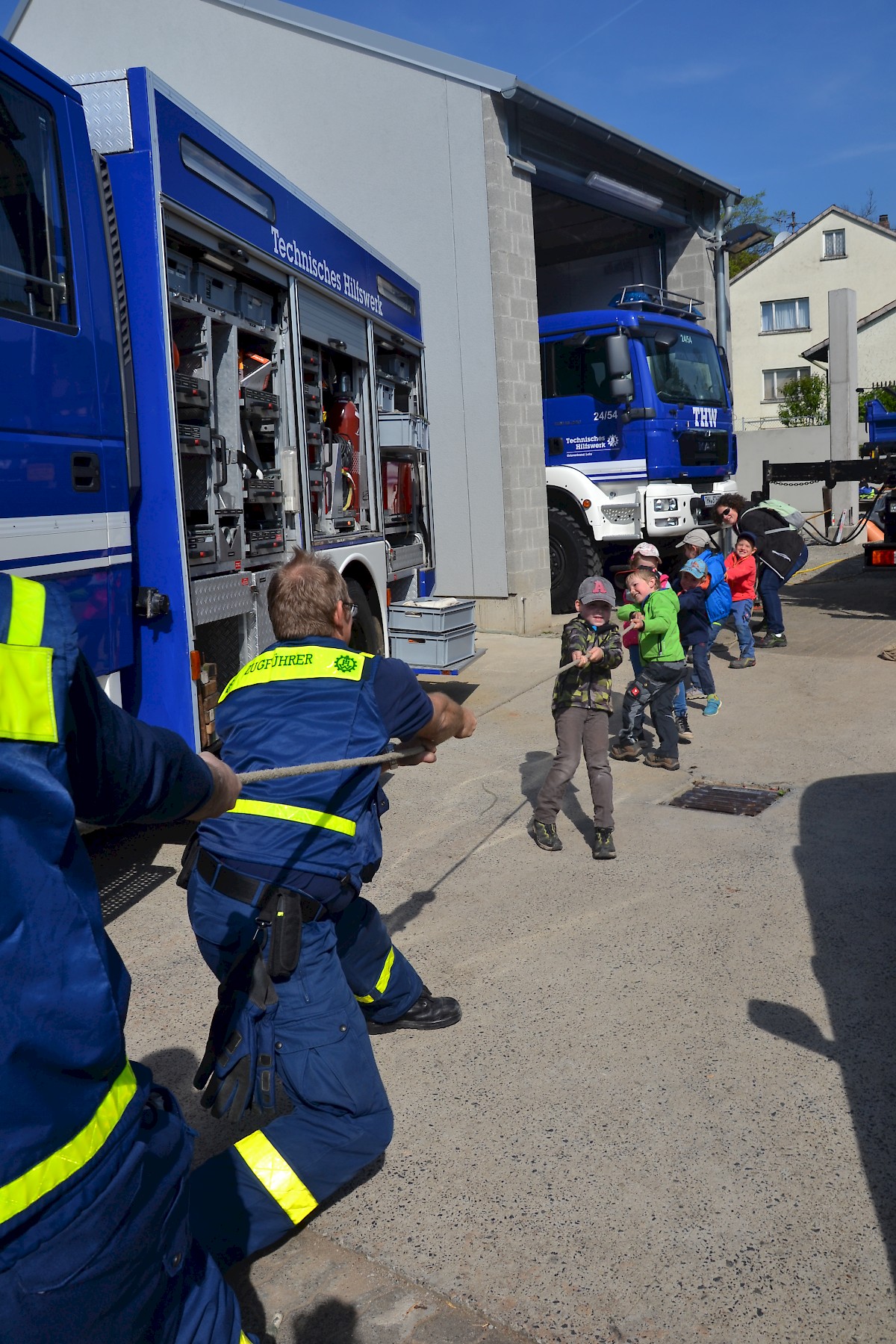 Brückentag ist Blaulichttag im THW Lohr