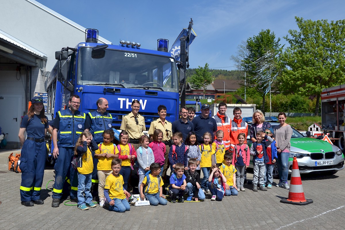 Brückentag ist Blaulichttag im THW Lohr