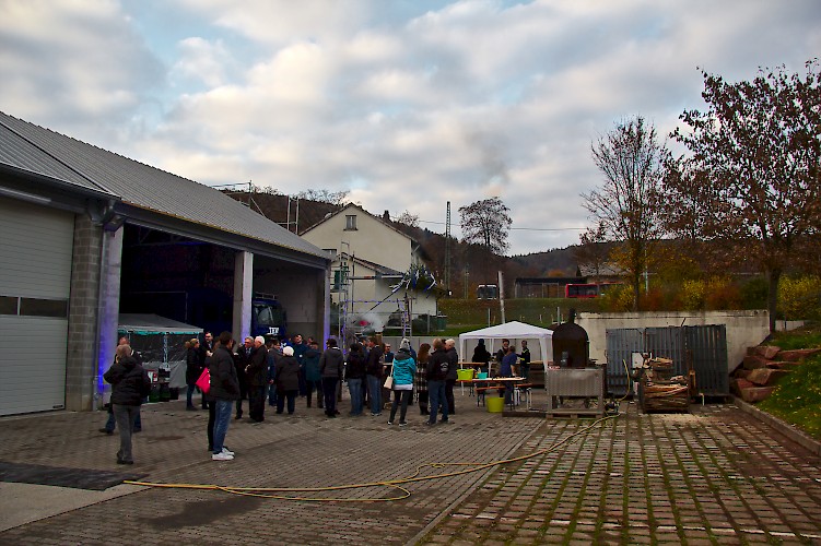 Richtfest der Fördervereinsgarage im THW Lohr, was lange währt wird endlich gut