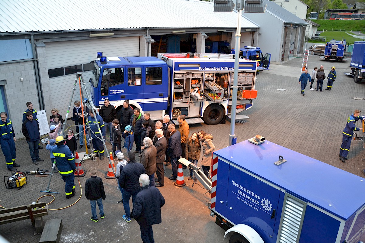 Lions Club Lohr - Marktheidenfeld zu Gast beim THW OV Lohr a. Main