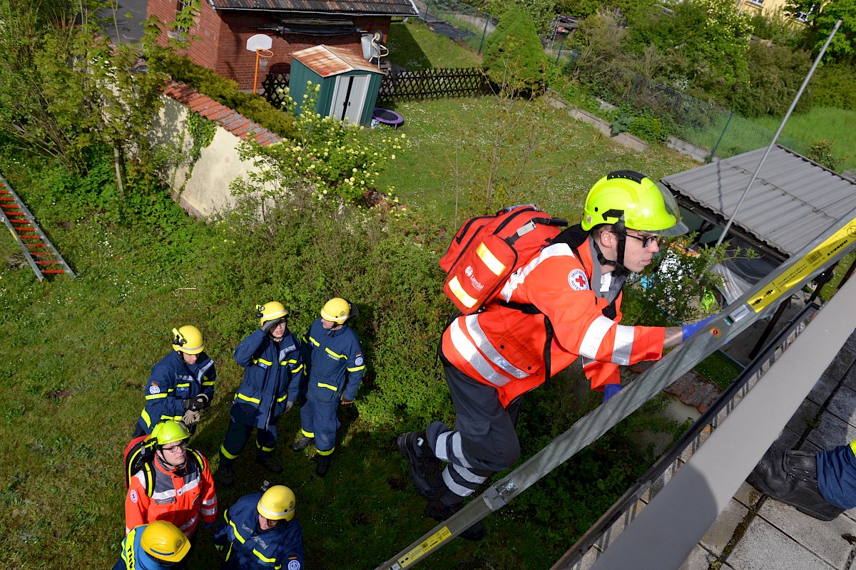 BRK und THW Lohr verzahnen Technische und Medizinische Rettung