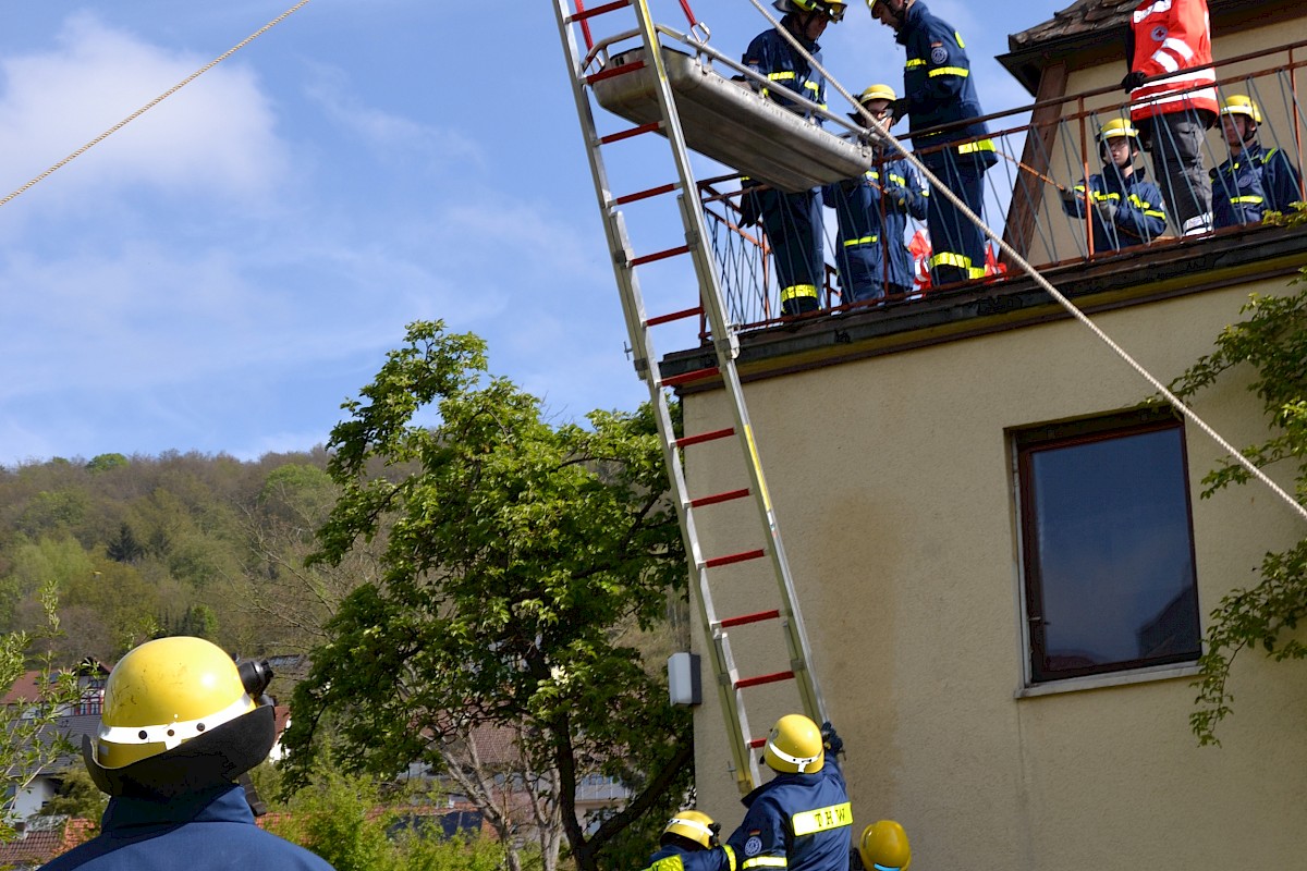 BRK und THW Lohr verzahnen Technische und Medizinische Rettung