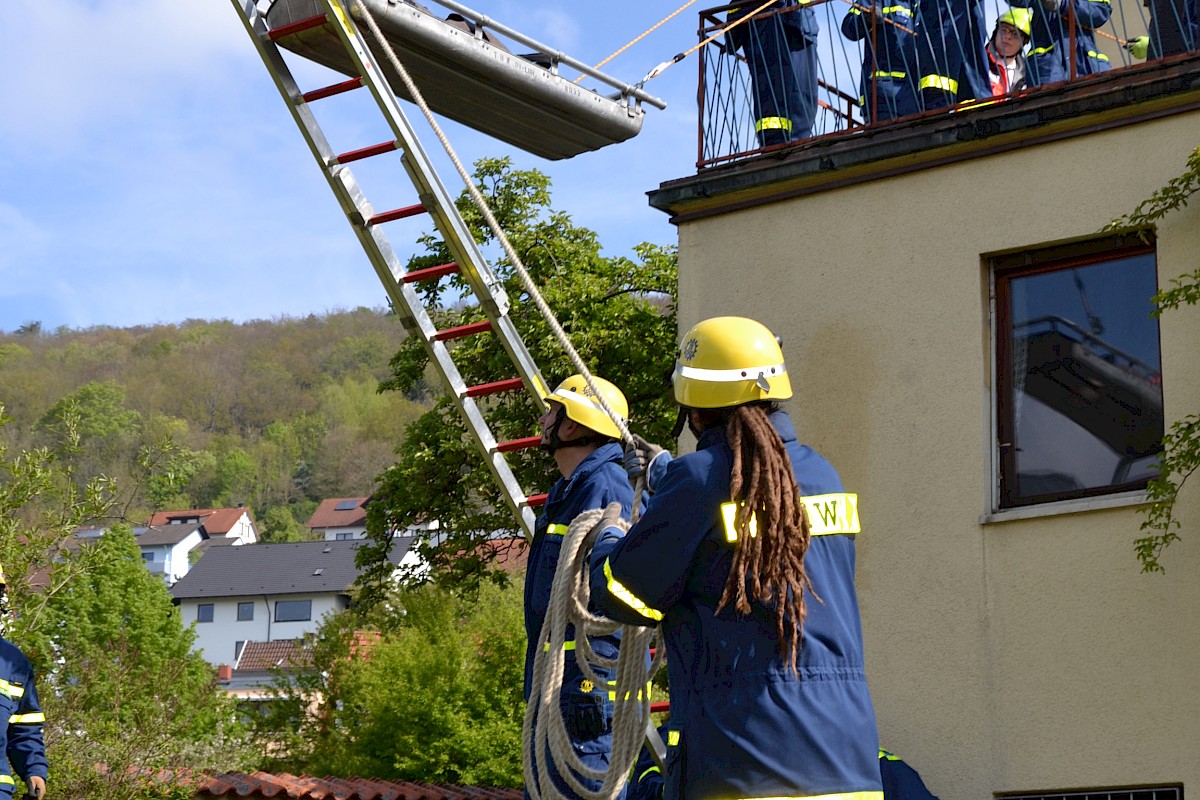 BRK und THW Lohr verzahnen Technische und Medizinische Rettung