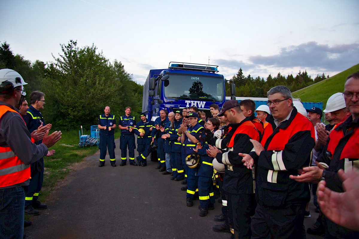 Gemeinschaftsübung von THW Lohr und Feuerwehr am Oberbecken
