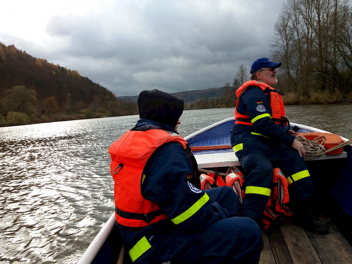 Kräfte zur Personensuche gebündelt – THW Lohr unterstützt mit Bootsmannschaften