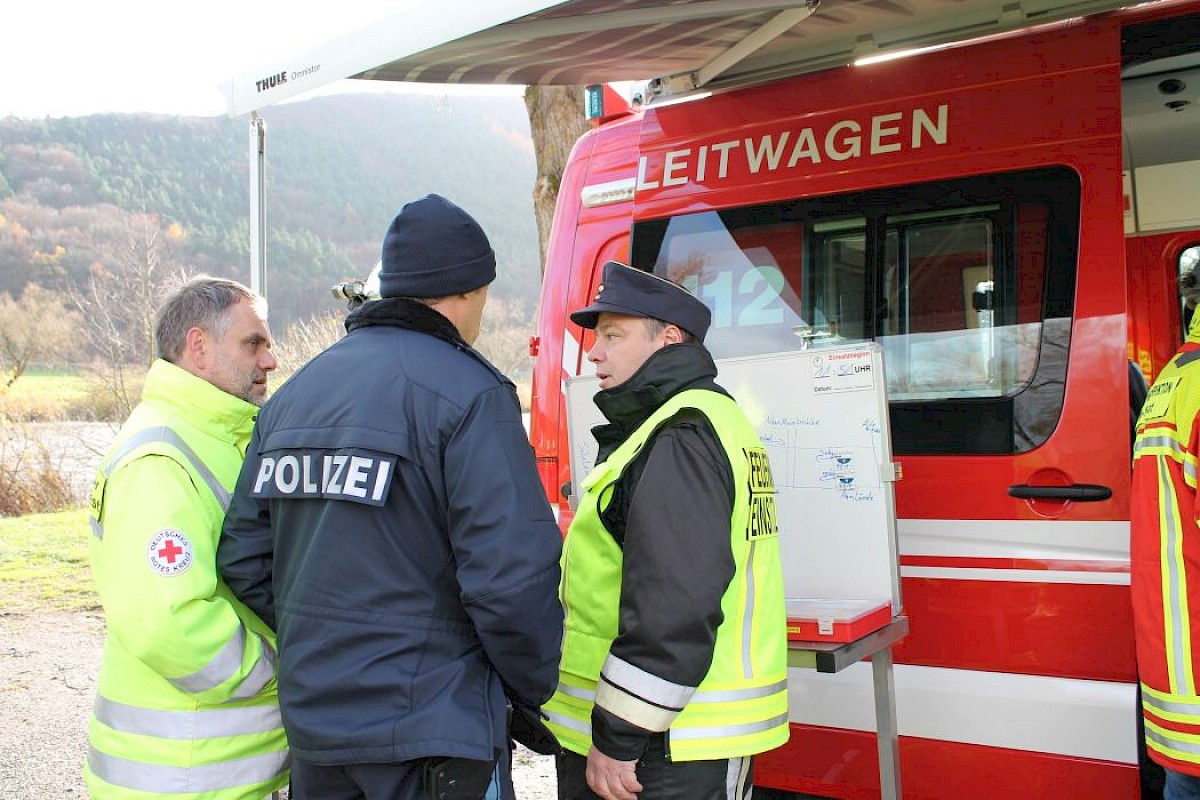 Kräfte zur Personensuche gebündelt – THW Lohr unterstützt mit Bootsmannschaften