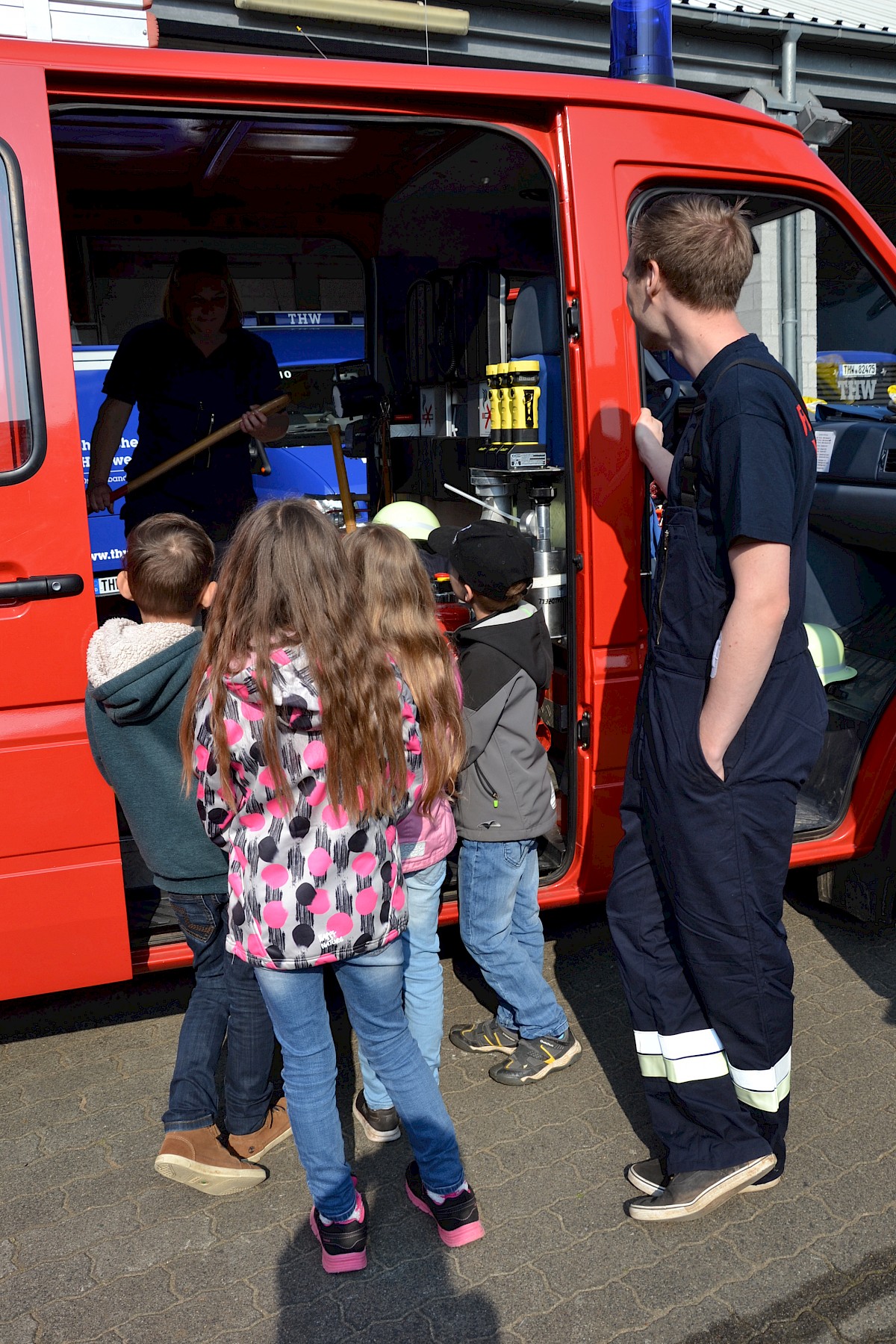 Kinderuni Steinfeld zu Gast beim THW Lohr