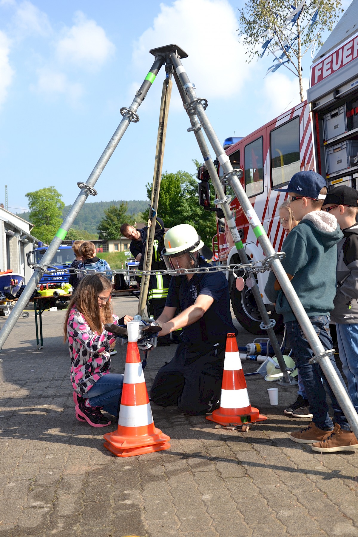 Kinderuni Steinfeld zu Gast beim THW Lohr