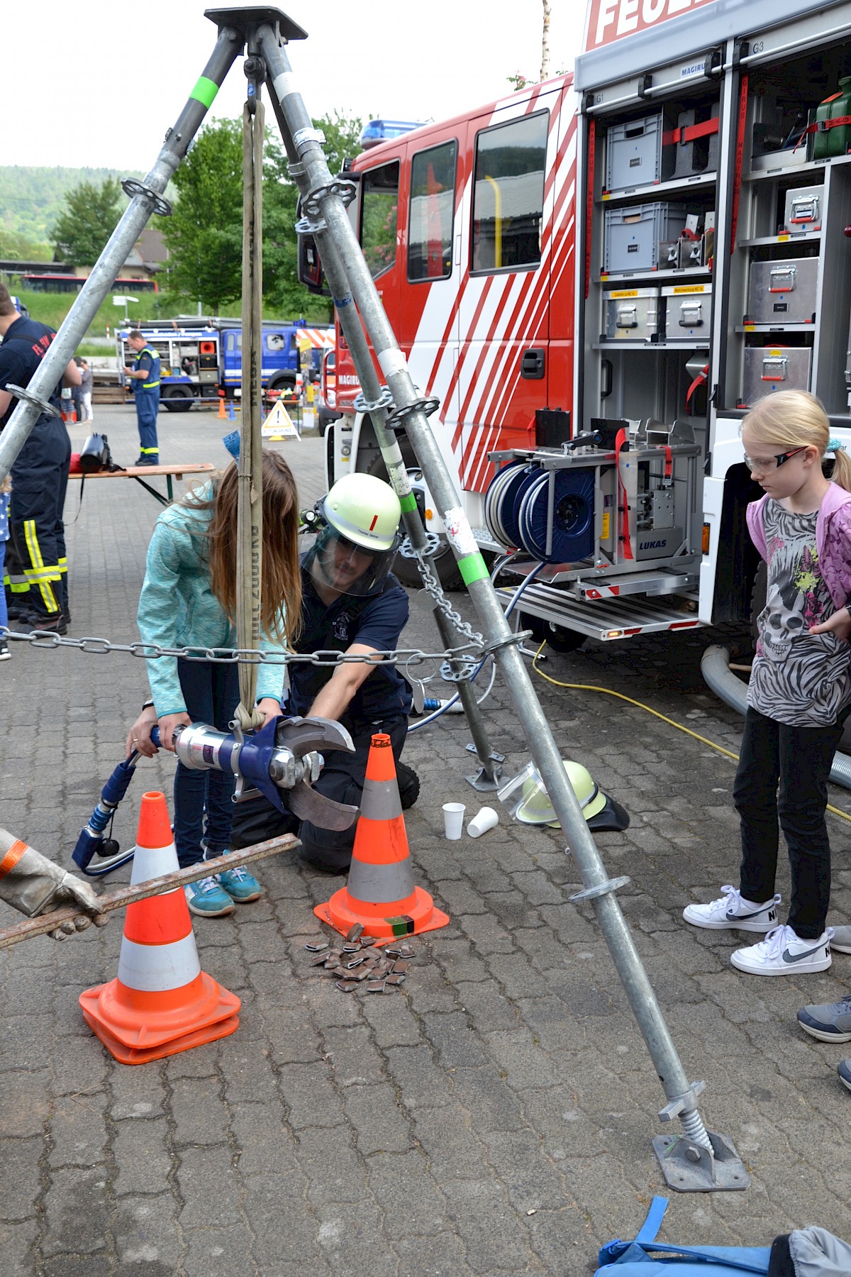 Kinderuni Steinfeld zu Gast beim THW Lohr