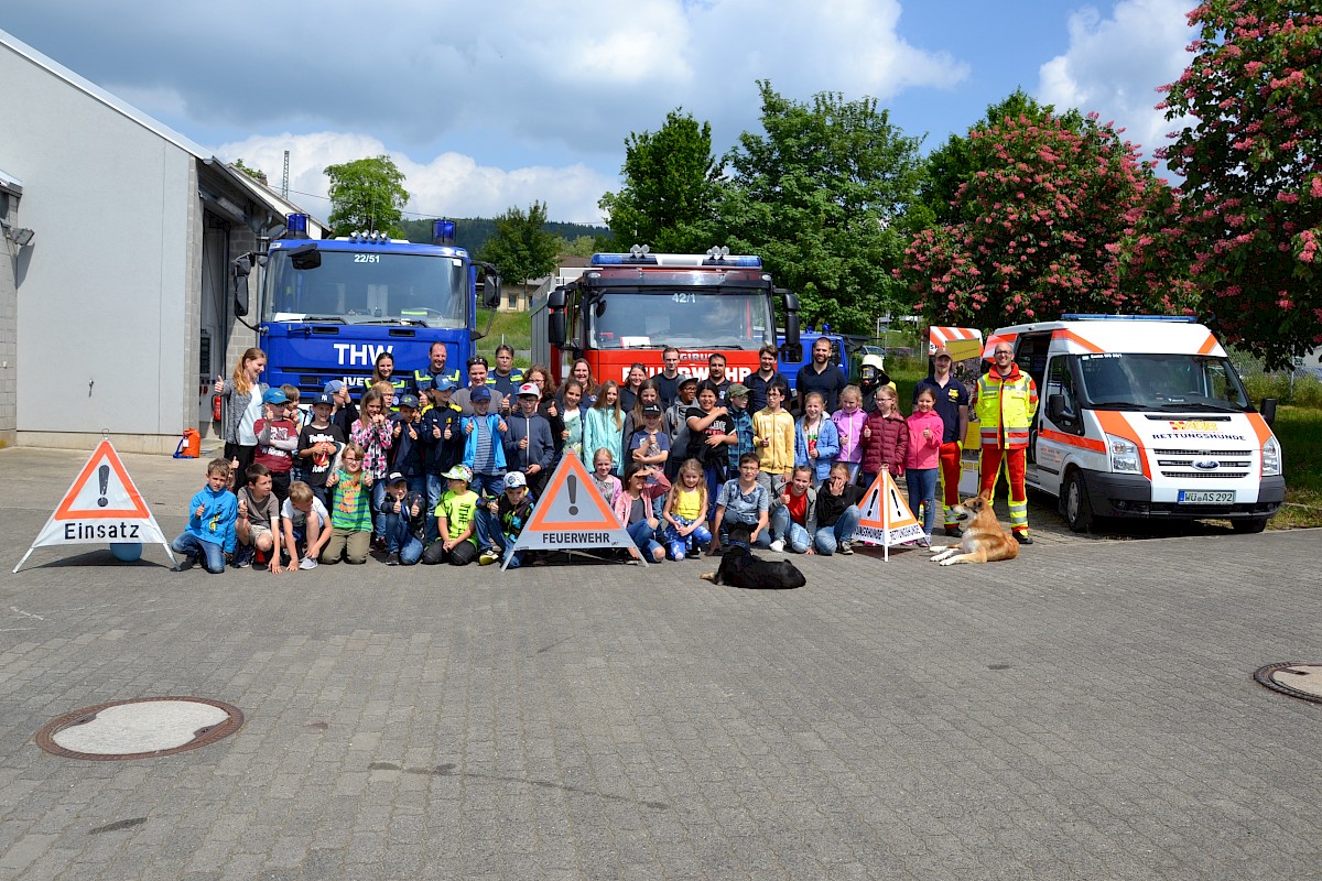 Kinderuni Steinfeld zu Gast beim THW Lohr