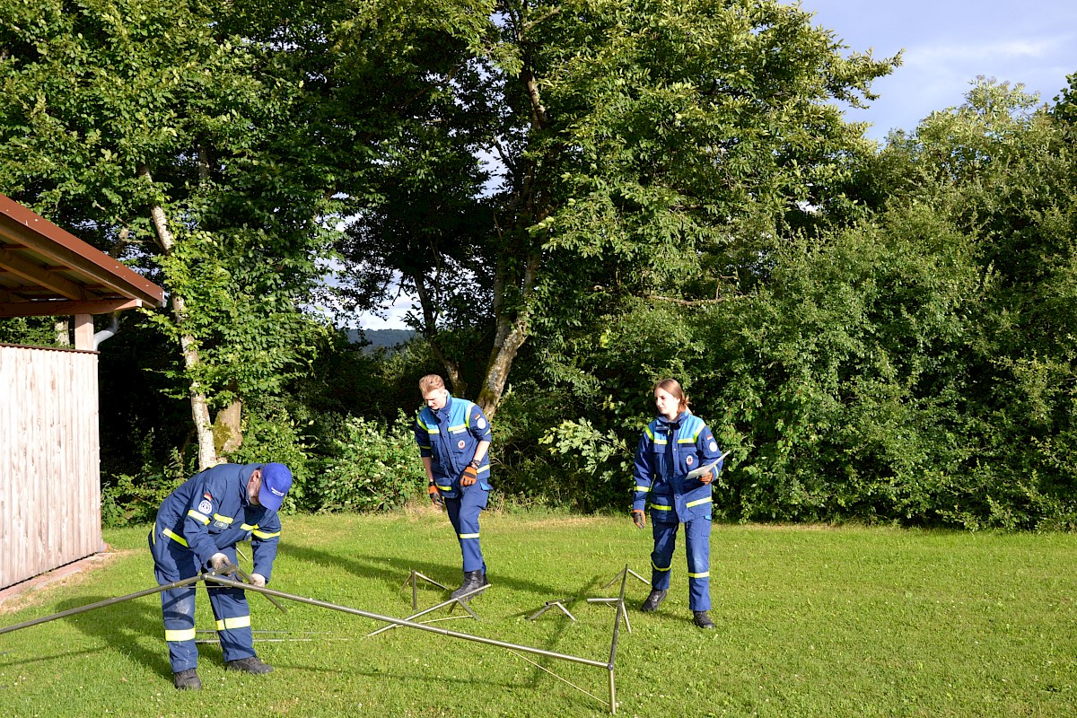 3 Tages Übung des THW Lohr in Burgsinn