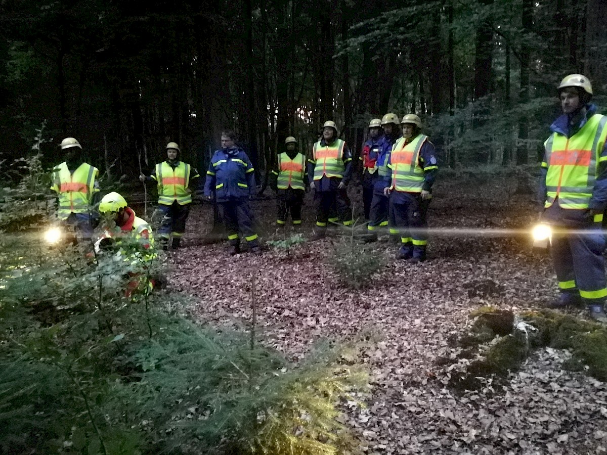 Gemeinsame Rettungshunde Ausbildung von ASB und THW