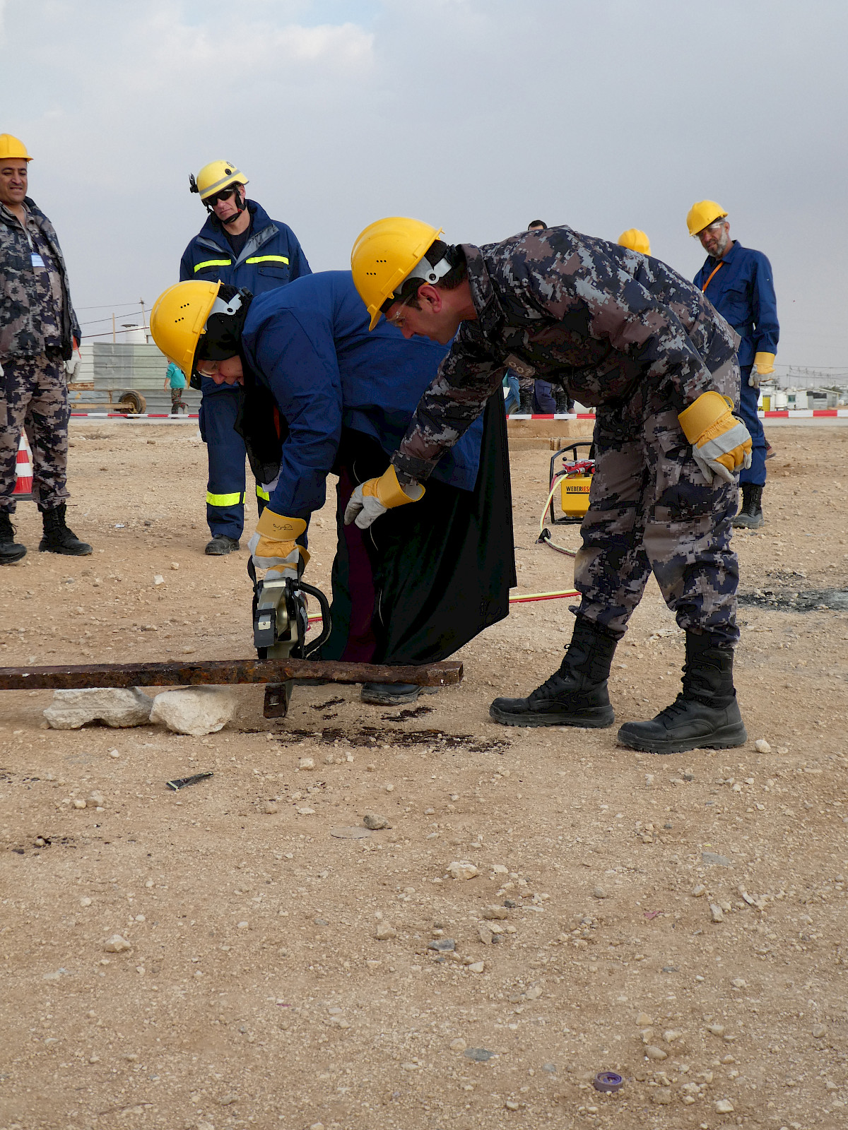 Lohrer THW Helferin Kathrin Hock unterstützt THW Grundausbildung für syrische Flüchtlinge in Jordanien