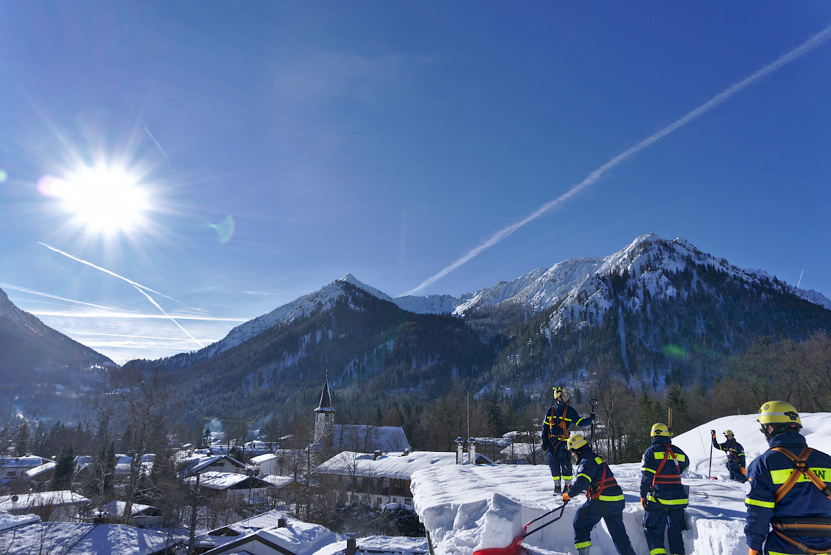 Schnee-Einsatz in Südbayern