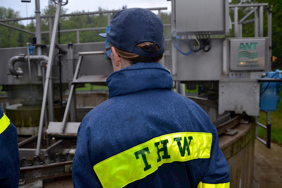 Einblicke in die Abwassertechnik für Fachgruppe des THW Lohr