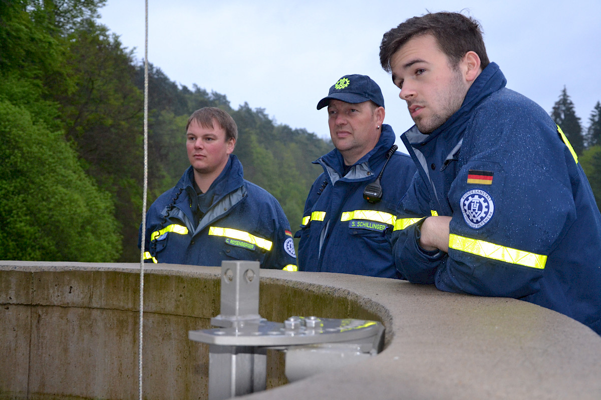 Einblicke in die Abwassertechnik für Fachgruppe des THW Lohr