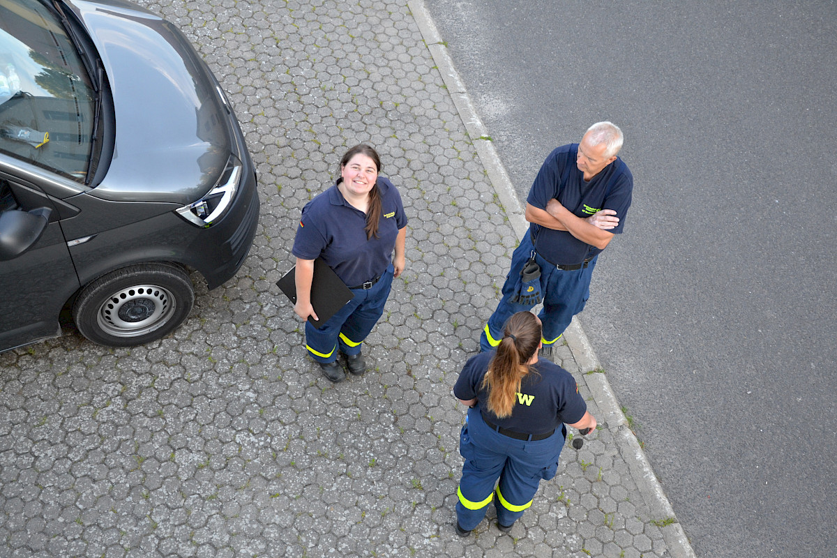 Gehoben, geschoben, gerettet, gelacht, geschwitzt – 172 THW Helfer ziehen gemeinsam an einem Strang