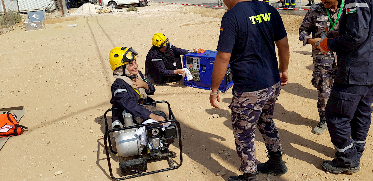 Pumpausbildung in der Wüste – THW-Helfer Michael Nätscher im Auslandseinsatz in Jordanien