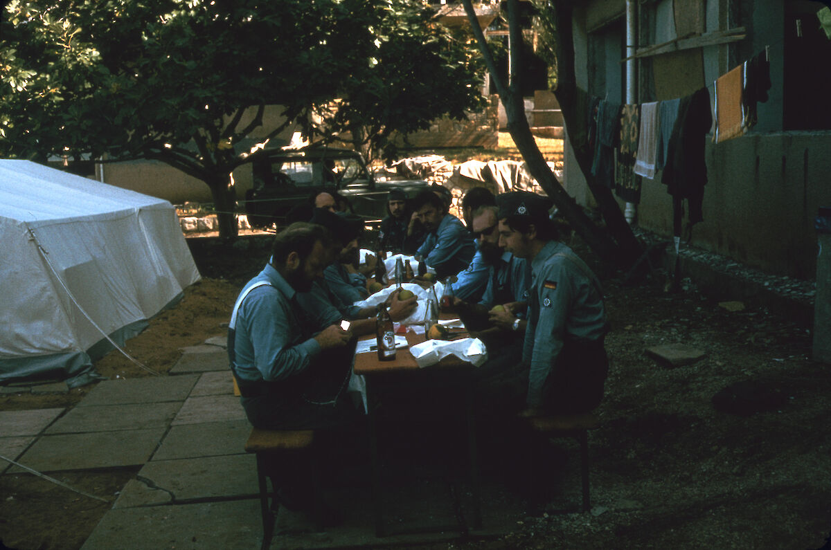 Von denen die losziehen, um zu helfen. Auslandseinsatz Wasser für Beirut 1982