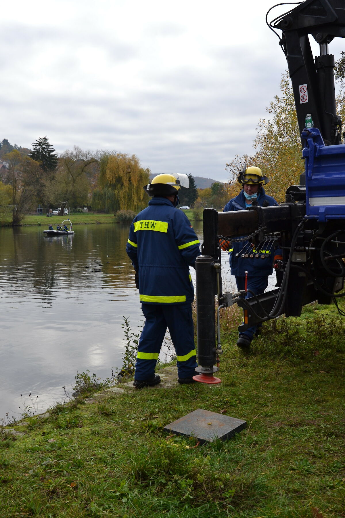 Einsatz in Lohr a. Main – PKW am Haken