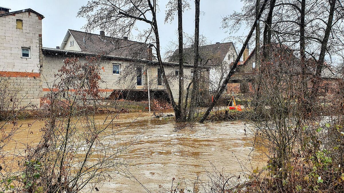 Fachberater Einsatz  Haus unterspült in Mittelsinn