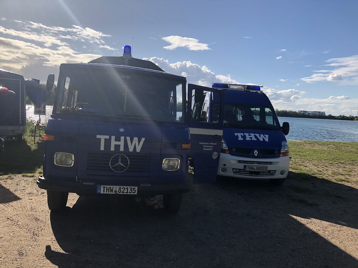 Zusammen Abgetaucht: Angehende Bergungstaucher aus den THW Ortsverbänden Lohr und Ochsenfurt üben gemeinsam