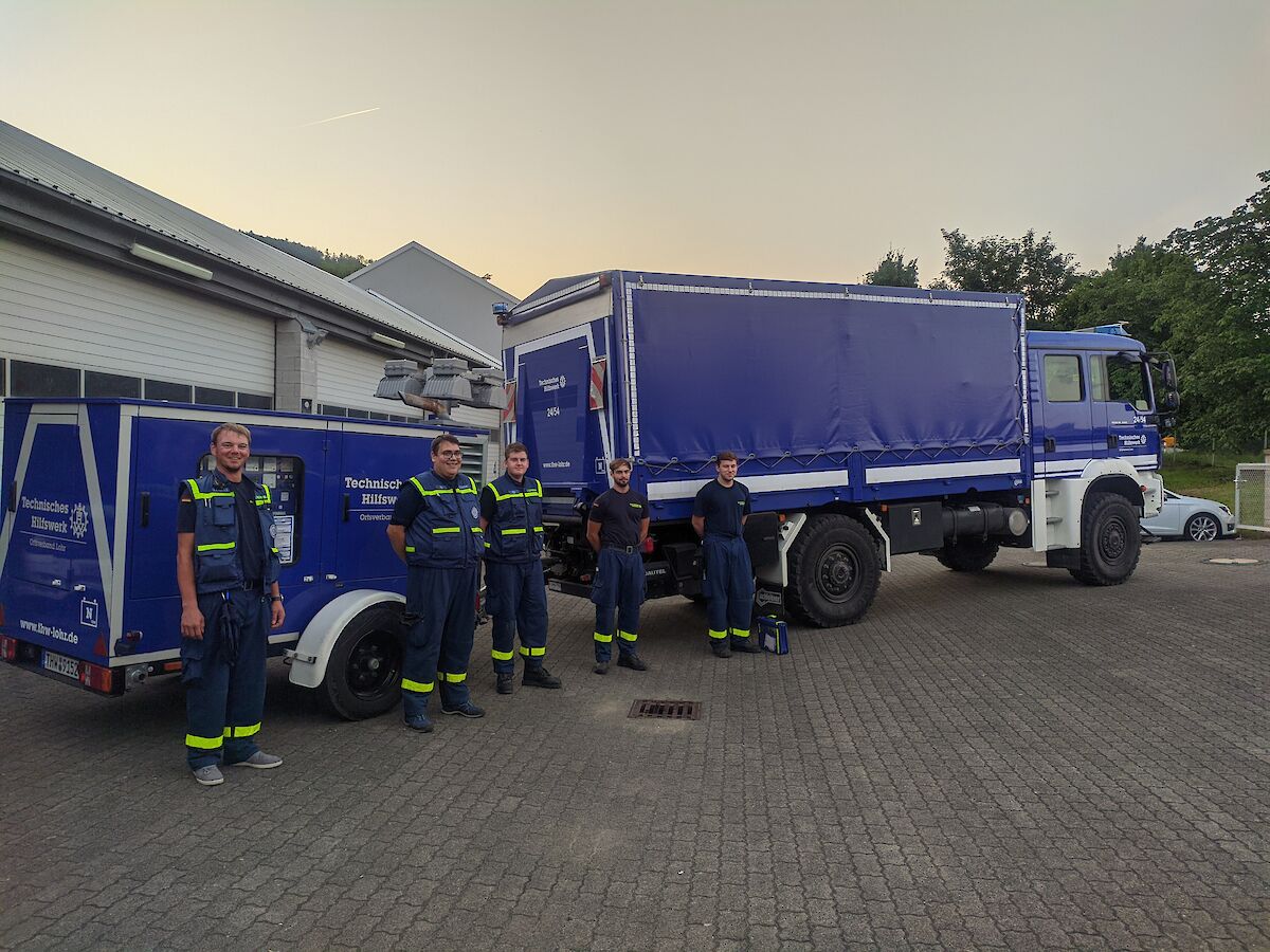 THW Lohr mit Großpumpen im Hochwassereinsatz in NRW