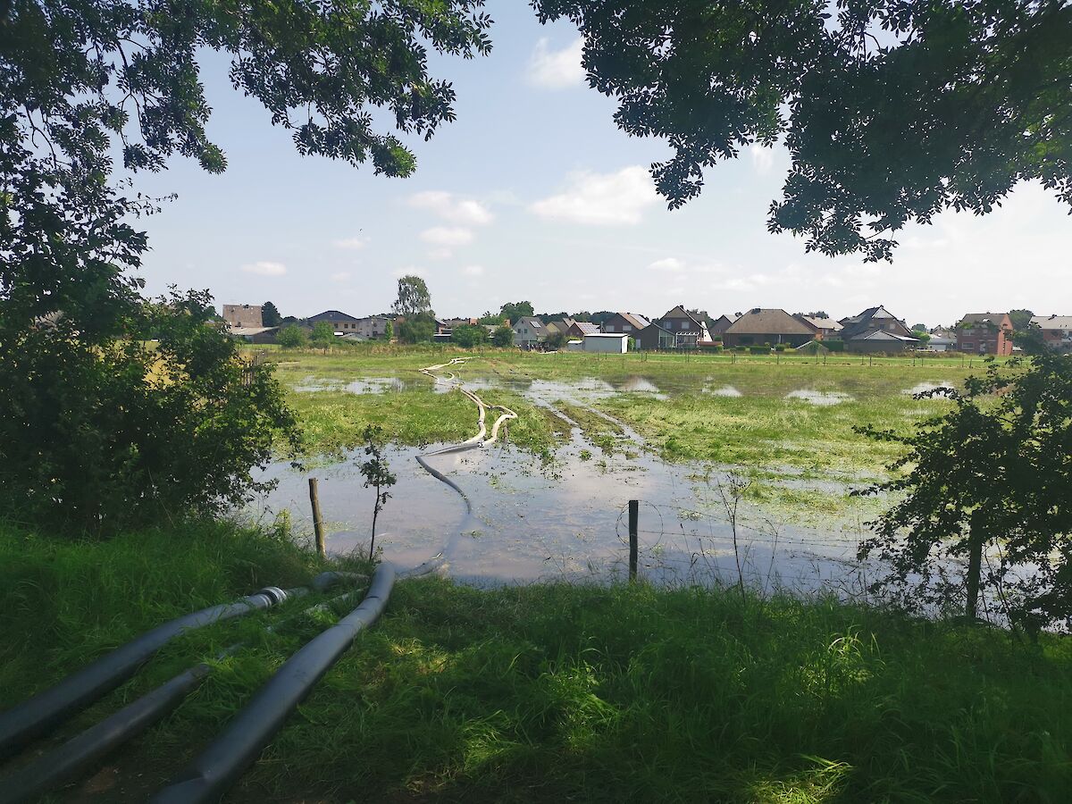 THW Lohr mit Großpumpen im Hochwassereinsatz in NRW