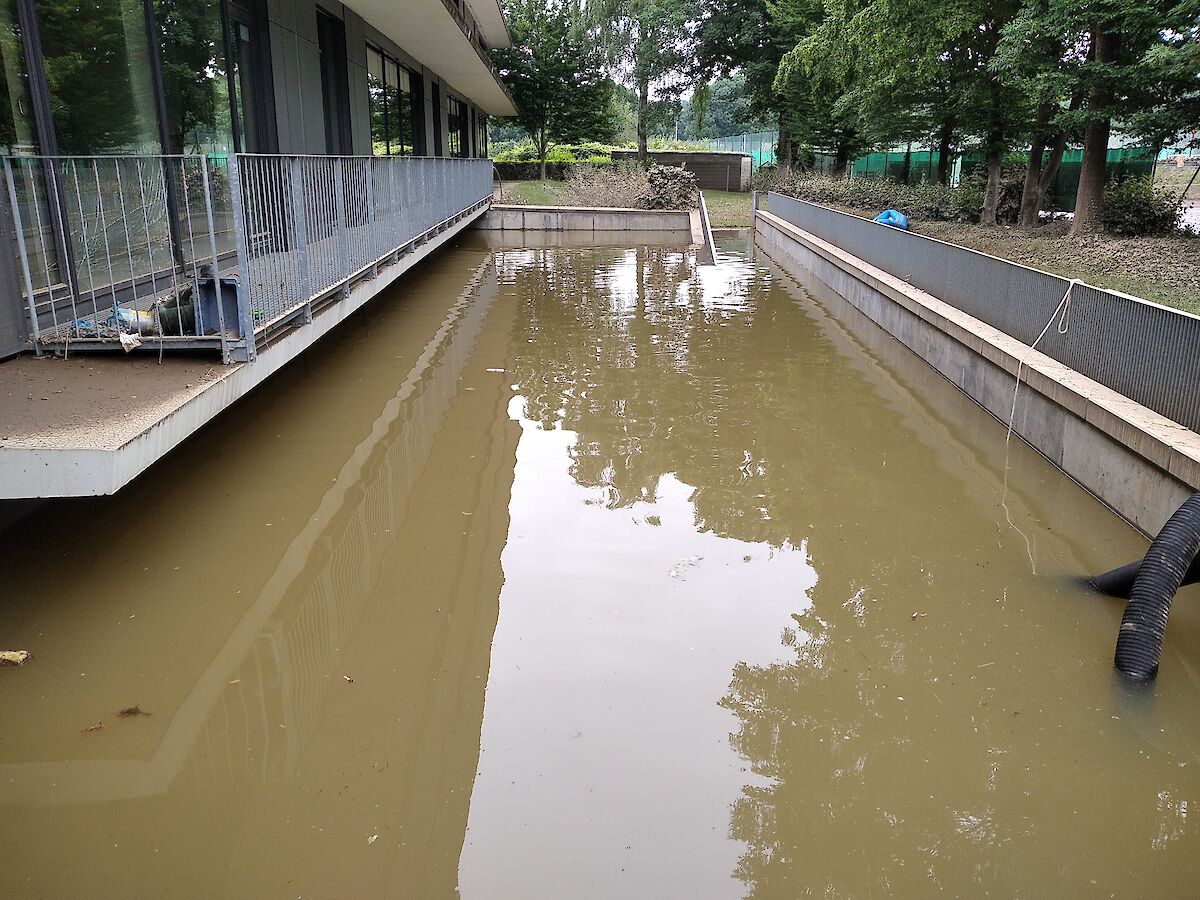 THW Lohr mit Großpumpen im Hochwassereinsatz in NRW