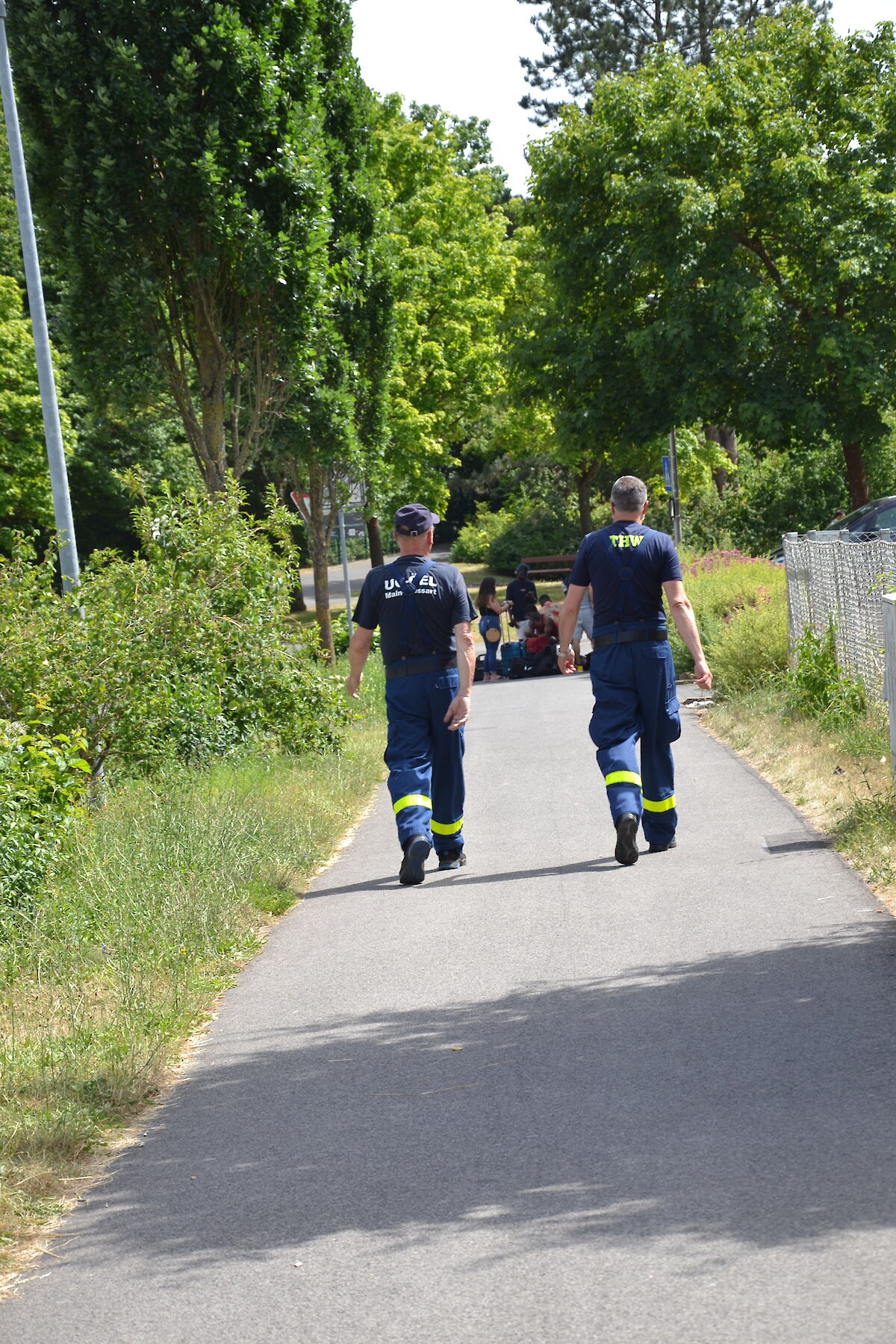 Großeinsatz der Blaulichtorganisationen zur Betreuung gestrandeter Reisender