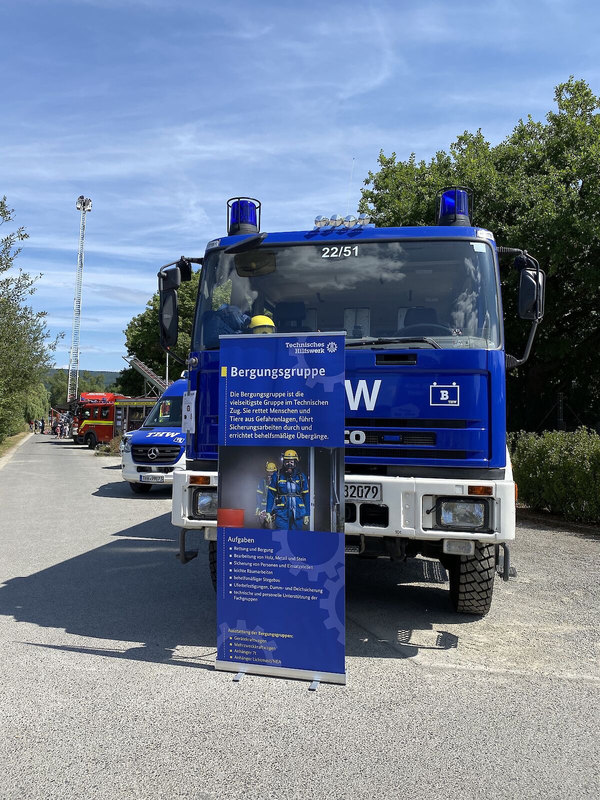 Zu Wasser, zu Lande und in der Luft beim Jubiläumsfest 140 Jahre Feuerwehrverein Sendelbach.