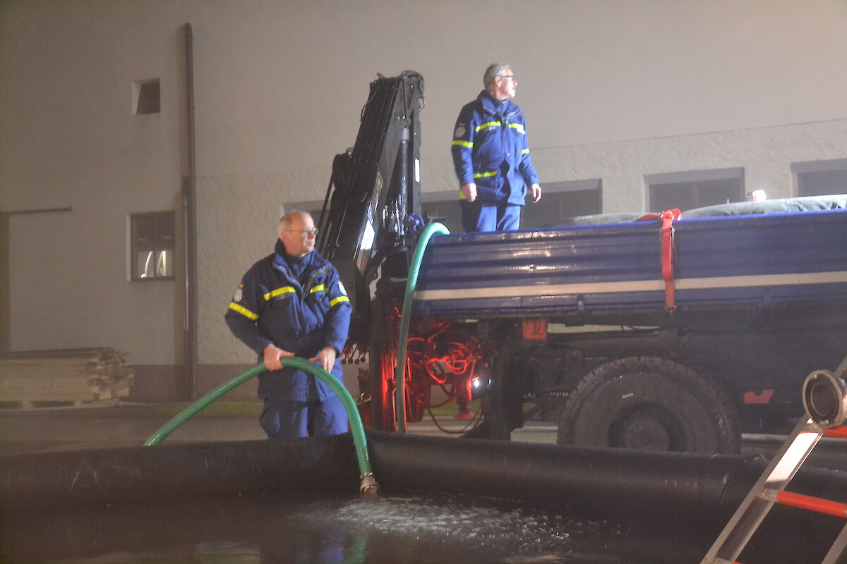 Alarm für das THW Lohr - Unterstützung bei Brand im Sägewerk