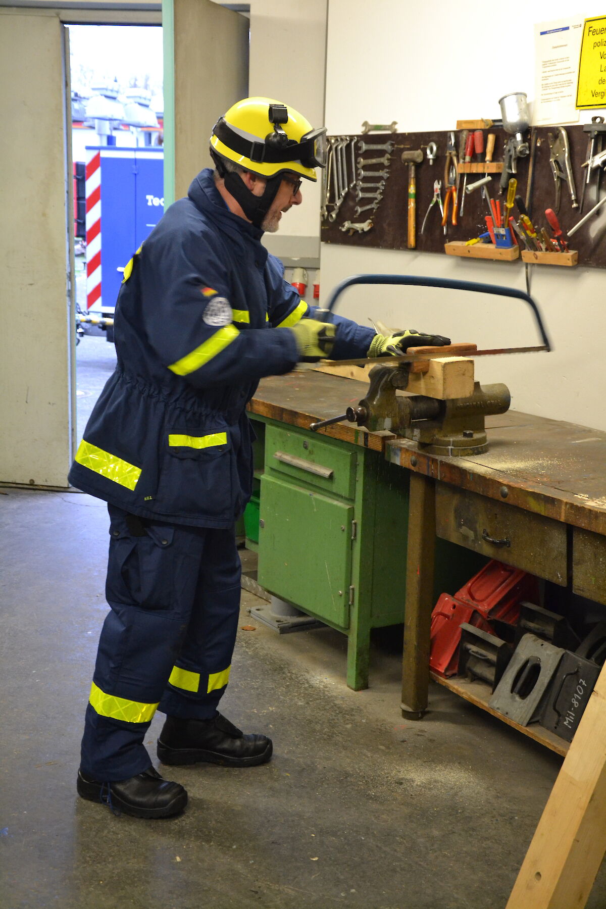 Erfolgreiche Grundausbildungsprüfung im THW OV Lohr