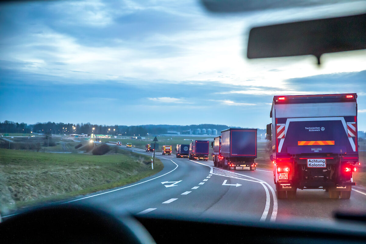 Hilfsgütertransport für die Ukraine - THW Bayern transportiert mit Unterstützung aus Marktheidenfeld und Lohr lebenswichtige Materialien für Menschen in der Ukraine