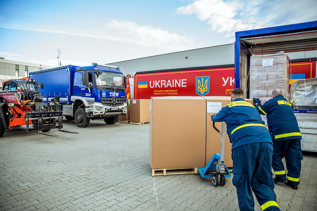 Hilfsgütertransport für die Ukraine - THW Bayern transportiert mit Unterstützung aus Marktheidenfeld und Lohr lebenswichtige Materialien für Menschen in der Ukraine