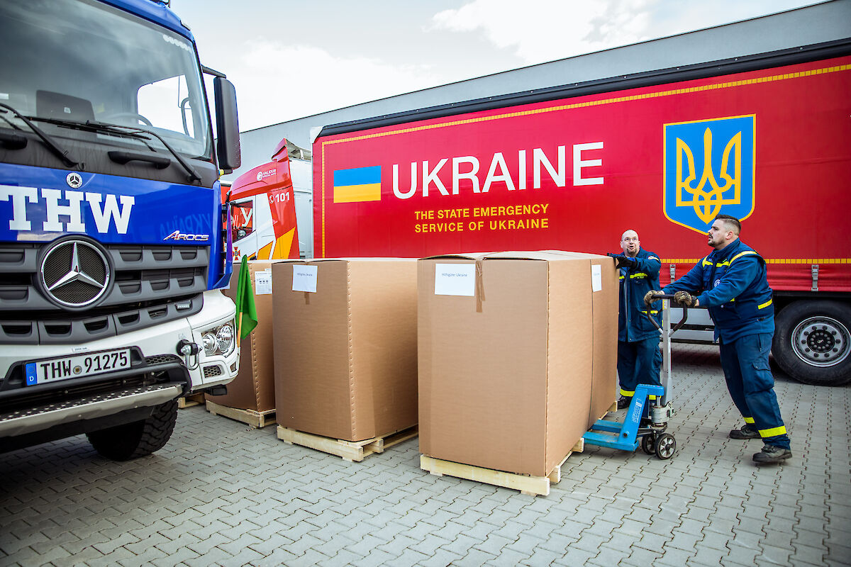 Hilfsgütertransport für die Ukraine - THW Bayern transportiert mit Unterstützung aus Marktheidenfeld und Lohr lebenswichtige Materialien für Menschen in der Ukraine