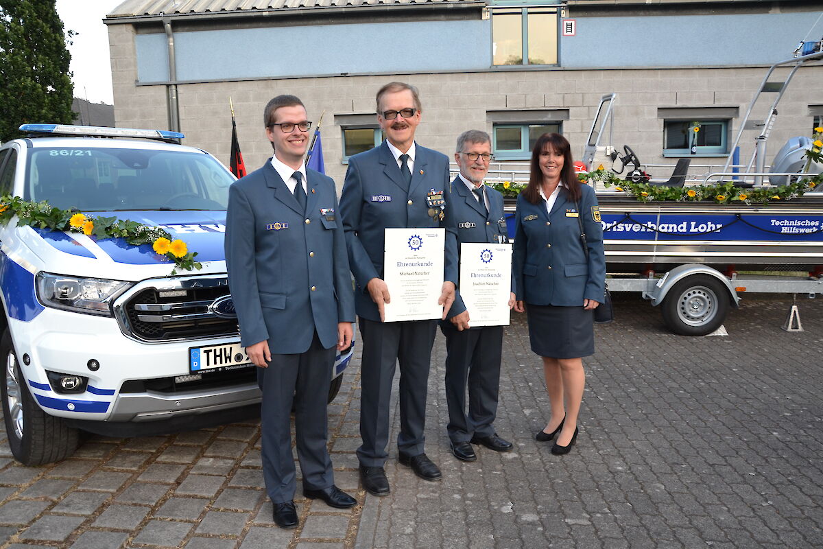 Feierliche Fahrzeugsegnung unseres neuen Einsatzbootes und des PKW OV Ford Ranger