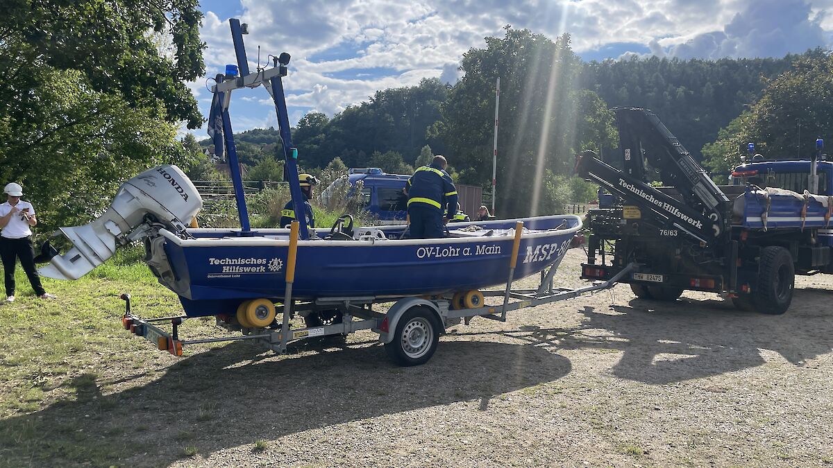 Einsatz "Brand Schiff auf dem Main"