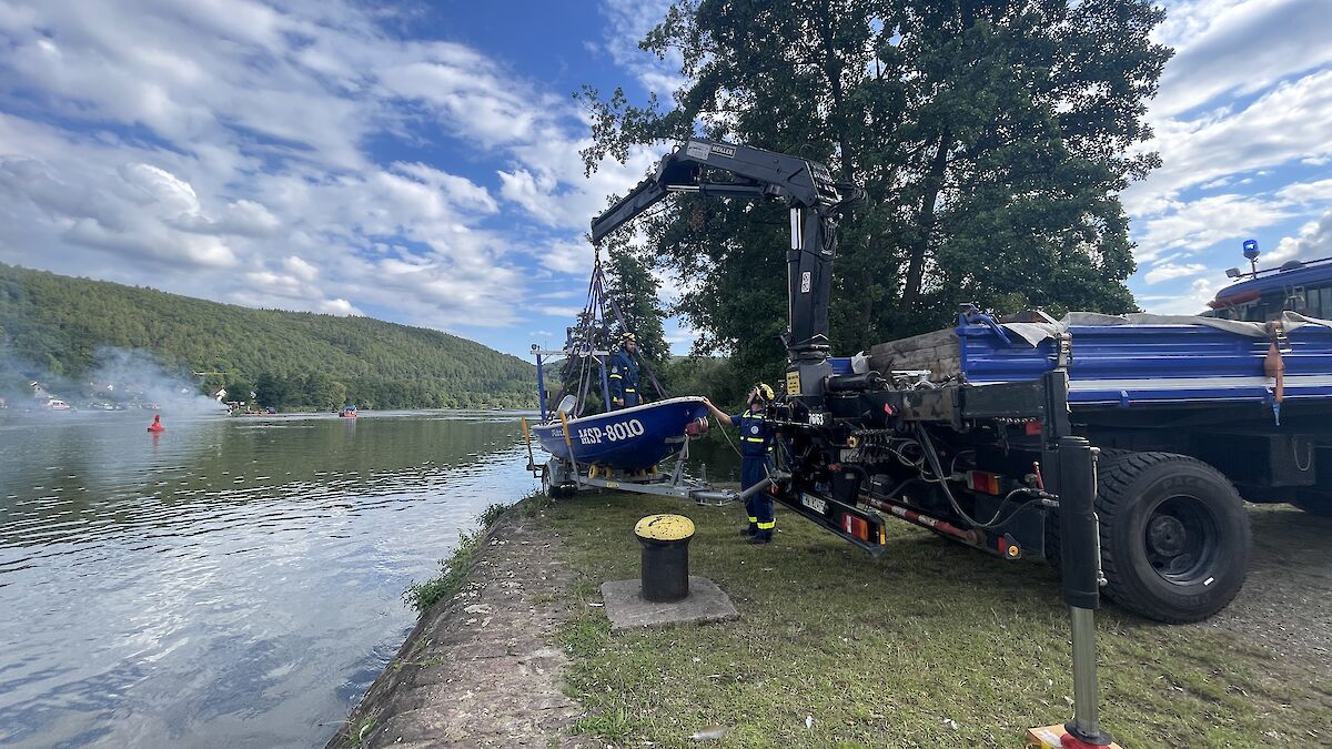 Einsatz "Brand Schiff auf dem Main"