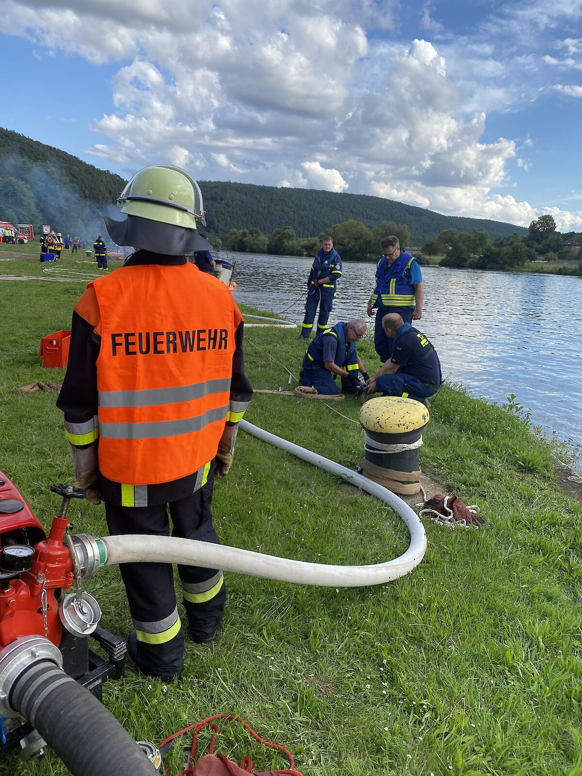 Einsatz "Brand Schiff auf dem Main"