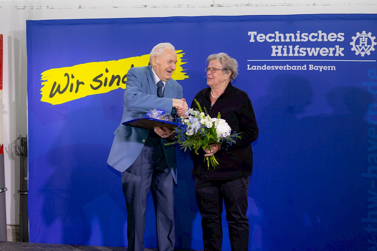 Tradition trifft Aktion - Entdeckertag beim THW Lohr