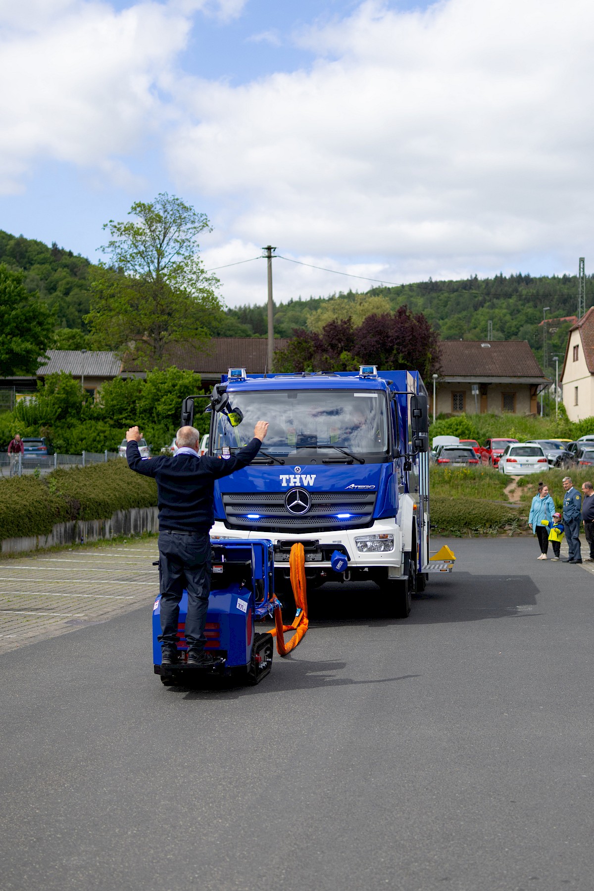 Tradition trifft Aktion - Entdeckertag beim THW Lohr